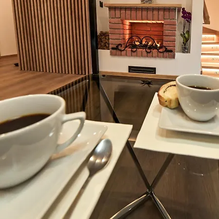 Royal House 木屋 扎科帕内