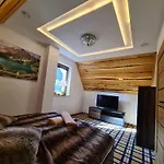 Шале Royal House *