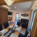 Royal House Chalet *