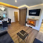 Chalet Royal House *